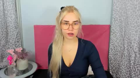 KristyFlowers online show from 11, 1, 2026