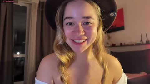 Kristy Nip slip shady  Best model on CB  online show from 9, 3, 2025