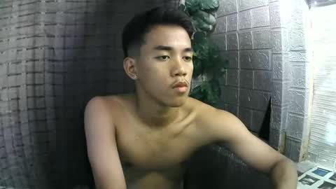 Snapshot of kritthanarkorn chatting on 10, 11, 2025 kritthanarkorn online show from 10, 11, 2025