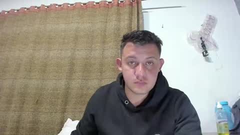 krlozvelasco online show from 3, 1, 2025