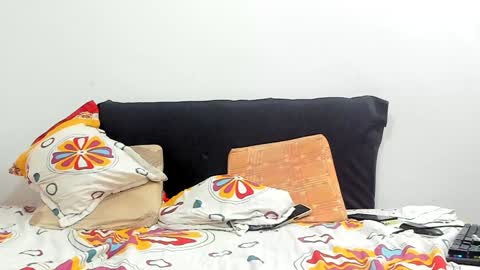 Zoe  Andrew online show from 12, 12, 2024