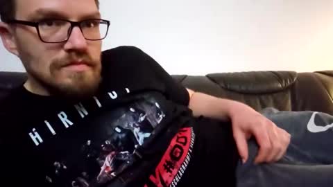 Snapshot of kryptoni18435 chatting on 3, 2, 2025 Tommy online show from 3, 2, 2025