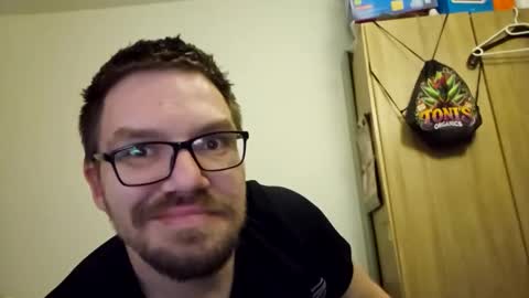 Snapshot of kryptoni18435 chatting on 9, 11, 2025 Tommy online show from 9, 11, 2025