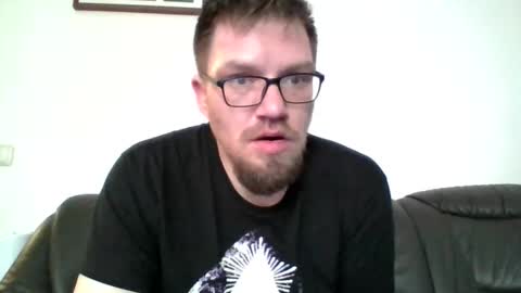 Snapshot of kryptoni18435 chatting on 14, 1, 2026 Tommy online show from 14, 1, 2026