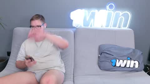 WebcamWhore online show from 27, 12, 2024