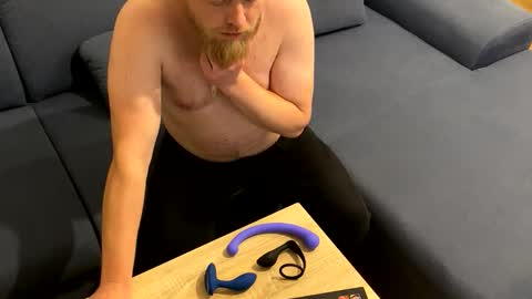 Snapshot of kubadelo chatting on 2, 12, 2025 Tony online show from 2, 12, 2025