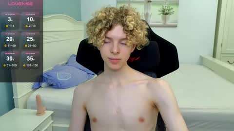 Snapshot of kudi_j chatting on 25, 10, 2025 Kudi online show from 25, 10, 2025