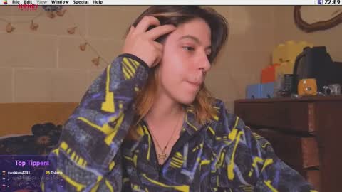 Snapshot of kuntboyzworld chatting on 10, 10, 2025 Krypto hethey online show from 10, 10, 2025