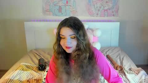Snapshot of kuraii_ chatting on 10, 3, 2025 Anna online show from 10, 3, 2025