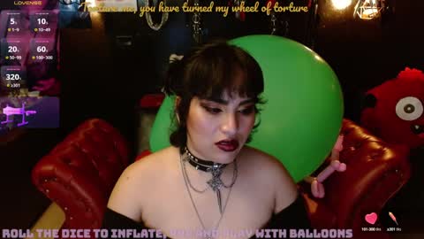 Fetiche Woman online show from 15, 12, 2024