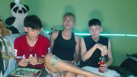 Snapshot of kurtwillms chatting on 13, 12, 2025 kurtwillms online show from 13, 12, 2025