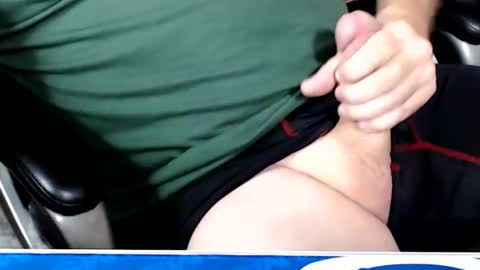 Snapshot of kwib34 chatting on 24, 10, 2025 kwib34 online show from 24, 10, 2025