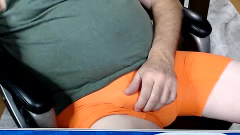 Snapshot of kwib34 chatting on 8, 11, 2025 kwib34 online show from 8, 11, 2025