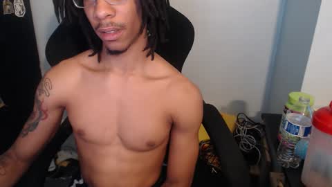 Snapshot of kwonder78 chatting on 4, 4, 2026 kwonder78 online show from 4, 4, 2026