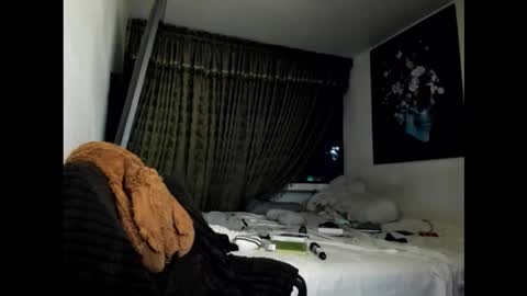 kyhara online show from 17, 12, 2025