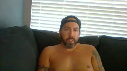 Snapshot of kyle7___ chatting on 11, 9, 2025 kyle7___ online show from 11, 9, 2025