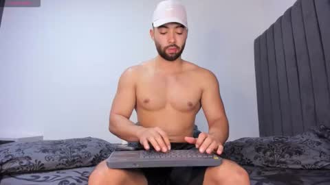 Kyle collinz online show from 5, 10, 2025