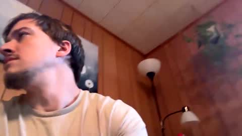 Snapshot of kylecincinnati chatting on 2, 11, 2025 kylecincinnati online show from 2, 11, 2025