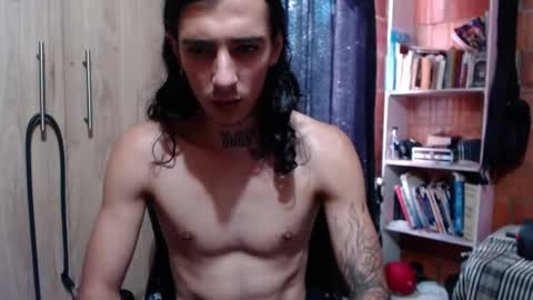 Snapshot of kyleer77 chatting on 1, 11, 2025 kyleer77 online show from 1, 11, 2025