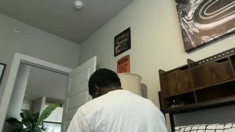 Kyle Kickstand online show from 16, 11, 2025