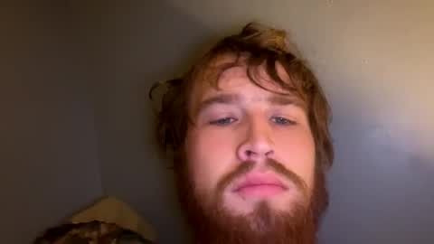 Snapshot of kylelovepussy69 chatting on 27, 10, 2025 kylelovepussy69 online show from 27, 10, 2025