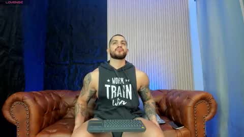 kylenorth_ online show from 28, 11, 2025