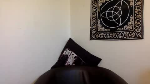 Kylianna online show from 4, 12, 2025