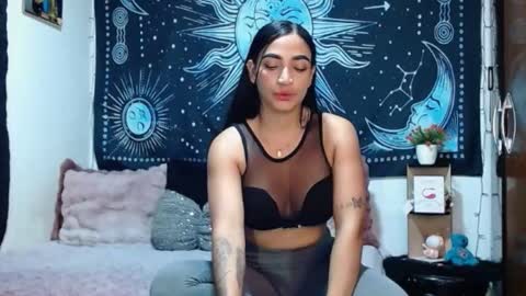 kylie online show from 8, 9, 2025