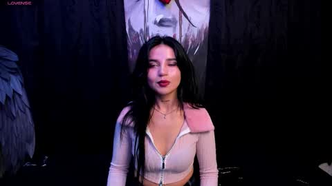 submissive demon Please help me to reach 500 thumbs up online show from 23, 9, 2025