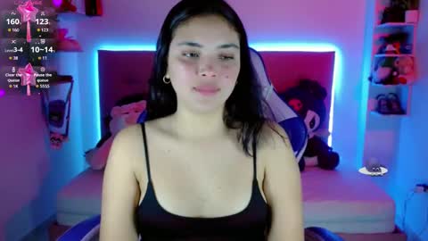 k ylie online show from 8, 9, 2025