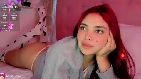 Snapshot of kylie_hottt_ chatting on 18, 3, 2026 k ylie online show from 18, 3, 2026