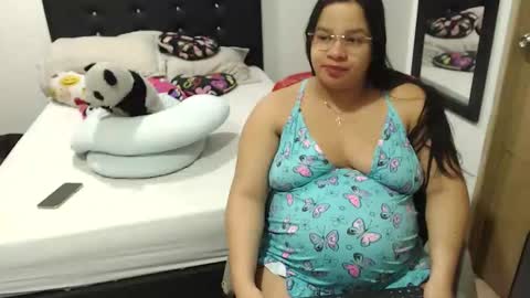 Snapshot of kylie_switch chatting on 11, 11, 2025 Instagram Kylie switch followme buy lovense here online show from 11, 11, 2025