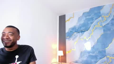 Kaylie And Jhony online show from 3, 3, 2026