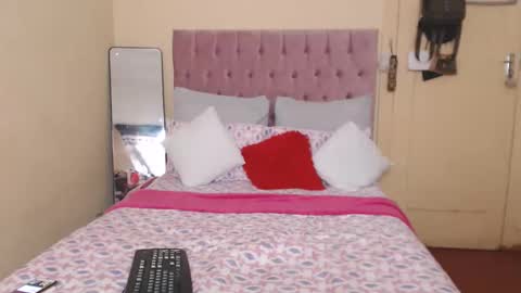 kyliebbc online show from 29, 11, 2025