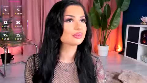 Snapshot of kyliekroftt chatting on 20, 10, 2025 Jenny online show from 20, 10, 2025