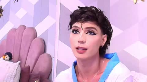 Kylie jl online show from 9, 10, 2025