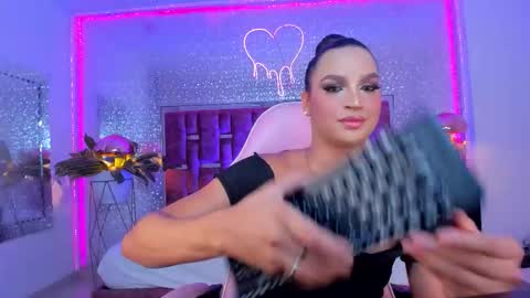 Snapshot of kylievictoria_ chatting on 10, 10, 2025 Kylie online show from 10, 10, 2025