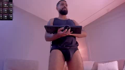 Kylliam Levis online show from 18, 10, 2025