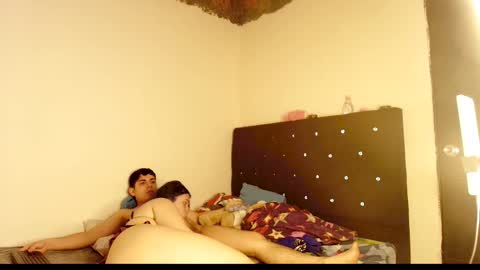 kymberlyanlucas2 online show from 12, 1, 2026