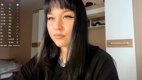 Eva online show from 23, 11, 2025