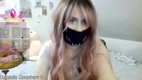 Kyra Wild online show from 23, 9, 2025