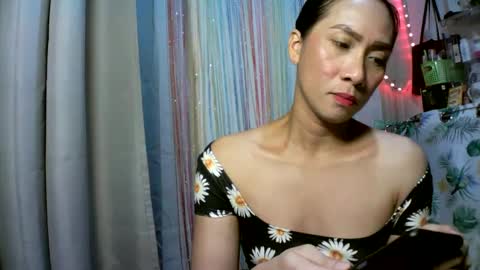 Snapshot of kyutshyne chatting on 17, 2, 2025 kyutshyne online show from 17, 2, 2025