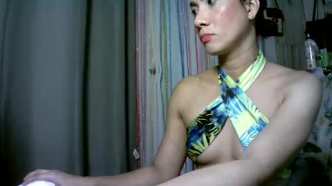 Snapshot of kyutshyne chatting on 19, 2, 2025 kyutshyne online show from 19, 2, 2025