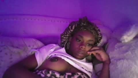 Snapshot of l11byy chatting on 19, 10, 2025 Preshh online show from 19, 10, 2025