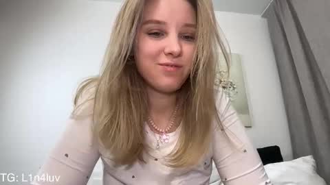 Snapshot of l1n4luv chatting on 5, 3, 2026 lina online show from 5, 3, 2026