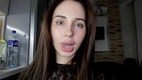 Snapshot of l1tww chatting on 6, 3, 2025 Malika online show from 6, 3, 2025