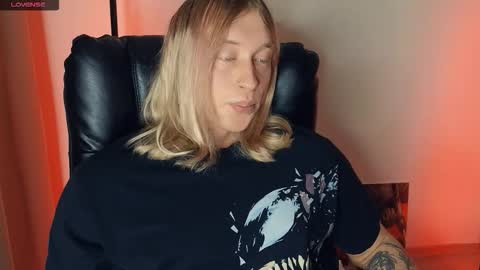 Snapshot of l_adonis_l chatting on 7, 1, 2026 Adonis online show from 7, 1, 2026