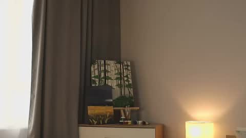 Snapshot of la_belle_ chatting on 19, 10, 2025 Alice online show from 19, 10, 2025