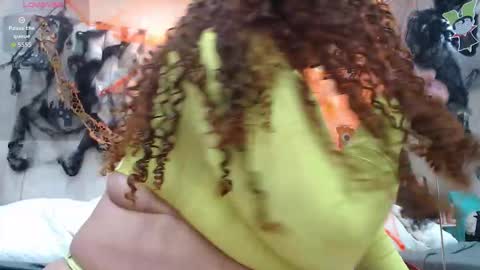 la crespa x online show from 28, 10, 2025