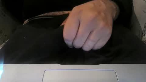 Snapshot of la_guyy chatting on 16, 10, 2025 la_guyy online show from 16, 10, 2025